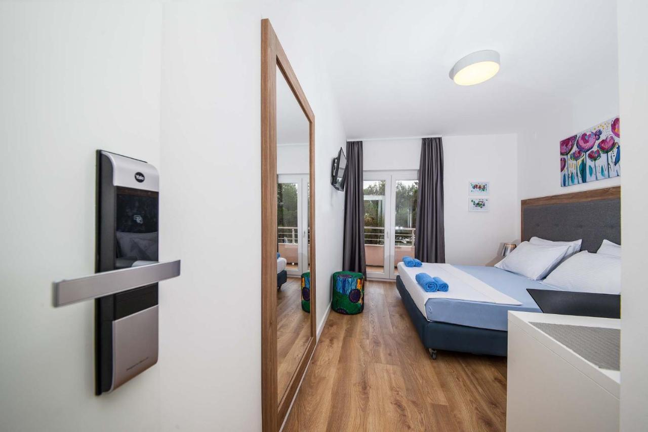 Pansion Mlikota Bed & Breakfast Promajna Bagian luar foto